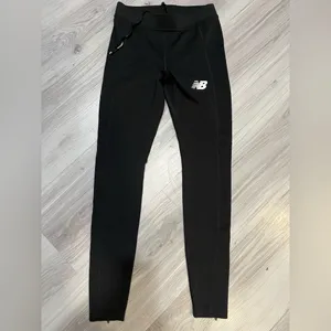 Set‎ NWOT New Balance womens Black and Green Active Leggings thumbnail 4