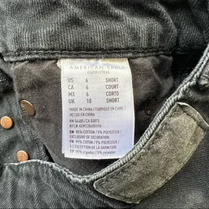 AEO 5 Button Distressed Hi Rise Festival Mini Skirt Women’s Size 6 thumbnail 9