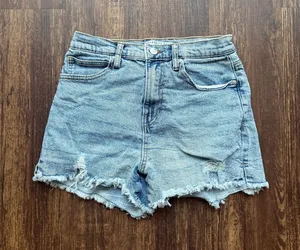 Celebrity Pink Junior’s Denim Distressed High Waisted Cut Off Shorts - Size 5/27 thumbnail 1