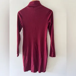 NEW!! Old Navy Burgundy Wine Red Ribbed Fitted Mock Neck Long Sleeve‎ Dress thumbnail 4