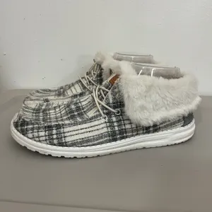 Hey Dude Wendy Fold Boot Women W9 Grey Plaid Textile Faux Fur Cozy Ankle Bootie thumbnail 2