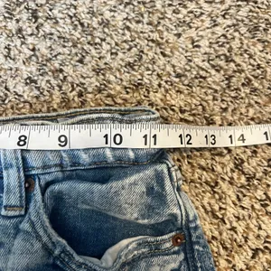 Old Navy Womens Jeans Acid‎ Wash Distressed Extra High Rise Straight Leg Size 00 thumbnail 6