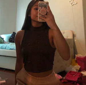 H&M Tank Top thumbnail 2