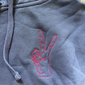 Lady Getz peace hoodie thumbnail 2