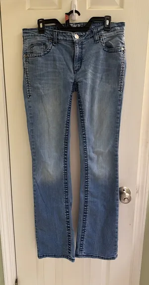 Wrangler Rock 47 Women's Blue Jeans Ultra Low Rise Sz‎ 30x34 Rodeo Cowgirl Denim thumbnail 1