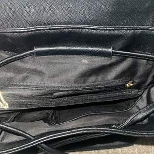 Black backpack thumbnail 4