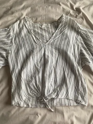 Striped blouse Size M thumbnail 3