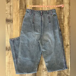 VINTAGE WRANGLERS// blue and pink threading thumbnail 3