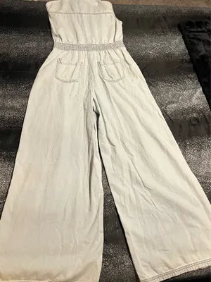Womens 8/29 Habitual Light Wash Denim Sleeveless Wide-Leg Jumpsuit/Romper thumbnail 3