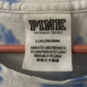 PINK Victoria’s Secret Long Sleeve Tie Dye Crop Top Blue/White L Casual Active thumbnail 10