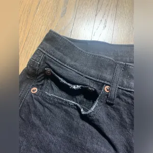 American eagle 2 90’s boyfriend jeans thumbnail 5