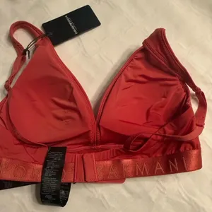 Emporio Armani Pink Pink Padded Bralette(Size Small) thumbnail 8