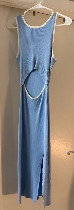 Blue dress Size M thumbnail 1