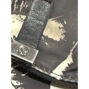 Lululemon All Night Festival Bag Midi Flower Pop Starlight crossbody purse thumbnail 6