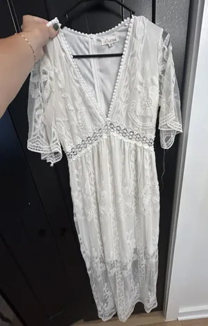 Amazon White Dress thumbnail 1