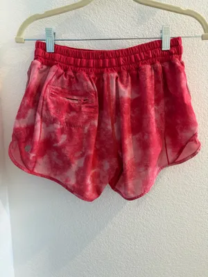 Lululemon Shorts Hotty Hot thumbnail 4