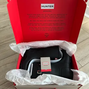 Hunter Original Black Short Rain Boots thumbnail 3