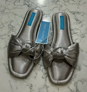Draper James Silver Bow Slid Slip On Sandals‎ Size Small thumbnail 1