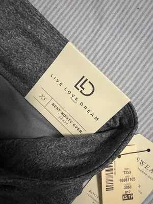 Aeropostale Live Love Dream Gray Volleyball Spandex Shorts - XS thumbnail 2