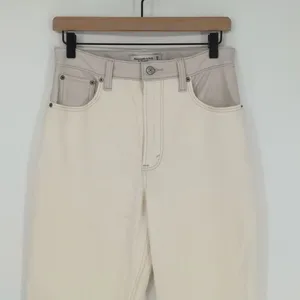 Abercrombie & Fitch Women's 90s Straight Ultra High Rise Cream Faux Leather Jean thumbnail 3