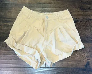 VICI Alamo Cotton High-rise Pleated Khaki Shorts thumbnail 2
