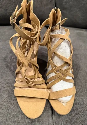 New Justfab Size 9 Women's Strappy Lace-Up Sandals - Tan thumbnail 1