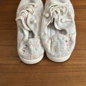 Tommy Bahama Women's Multicolor Lightweight Pastel Sneakers Size 7.5 thumbnail 4