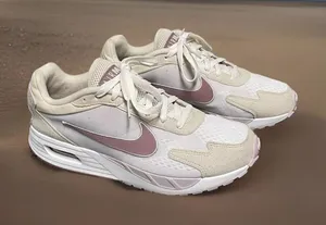 Nike Air Max Solo Beige Women's Sneakers Size 11M thumbnail 1