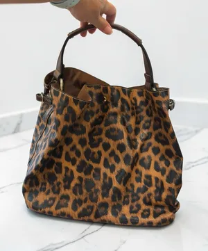 Animal Print Shoulder Bag Boho Chic Brown Trim Magnetic Snap thumbnail 1