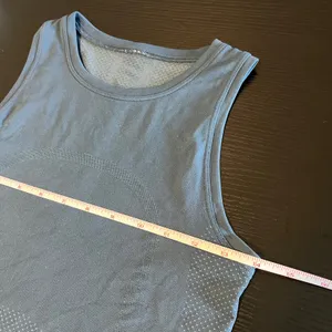 Lululemon Swiftly Tech‎ High-Neck Tank Top 2.0 Race Length Blue Slate Size 2 thumbnail 7