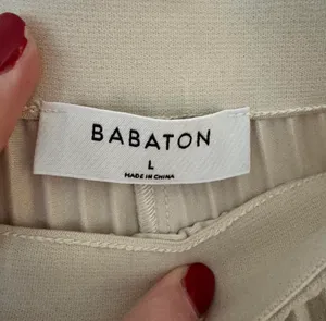 Aritzia Skilled Pants thumbnail 3