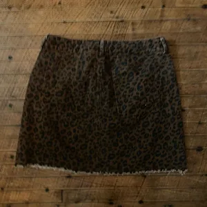 Cotton Candy LA raw hem leopard spot boutique M skirt thumbnail 3