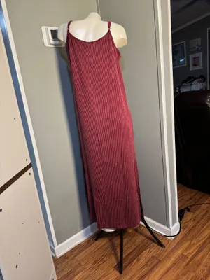 NWT Dear Scarlett Ribbed maxi Dress thumbnail 2