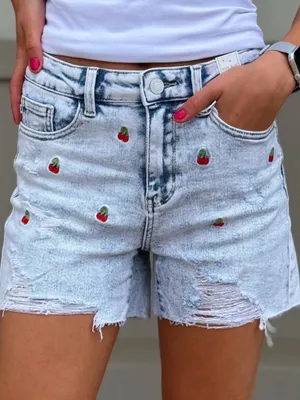 Judy Blue High-Rise Cherry Denim Shorts - light Wash Size Small 100% Cotton thumbnail 1