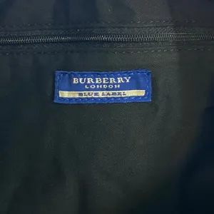 Burberry Black Large Side Snap With Strap Rivet Tote Purse thumbnail 9