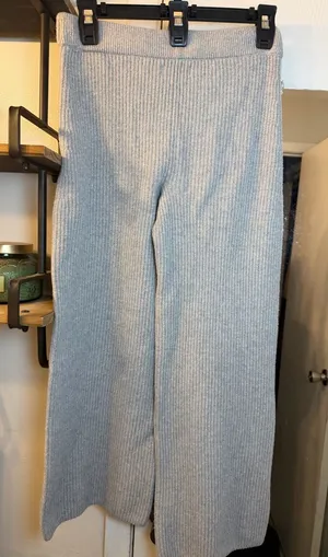 GAP Light Gray Ribbed Wide-Leg Pants thumbnail 1