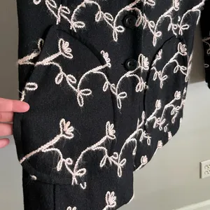 Vintage Y2K Focus by Shani Black Floral Embroidered Wool Blend Jacket XL thumbnail 5