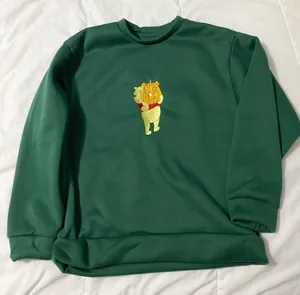 Winnie The Pooh Sweatshirt Size L thumbnail 1