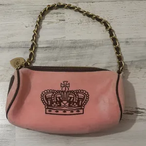 Vintage Juicy Couture Pink Suede Barrel Shoulder bag Y2K thumbnail 2