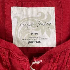Avenue Vintage Henley Red Lace Pintucked Tshirt Size 14/16 thumbnail 3