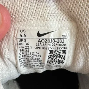 Nike Court Royale AC AO2810-102 White Sneakers Womens size 5.5 thumbnail 11