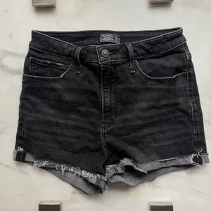 Simone High Rise Jean Shorts thumbnail 2