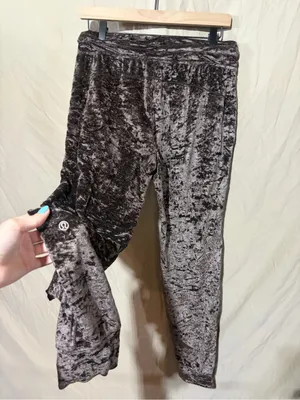 Lululemon Ready to Crush Jogger thumbnail 3