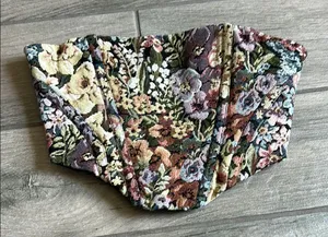 Mistress Rocks Floral Patterned Women's Top thumbnail 1