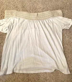 Charlotte Russe White Off-Shoulder Top thumbnail 1