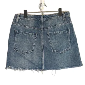 Free People We The Free Women’s Zip It Up Denim Jean Skirt 100% Cotton Size 30 thumbnail 2