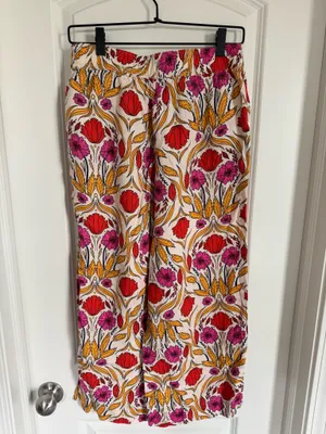 Floral linen pants thumbnail 2