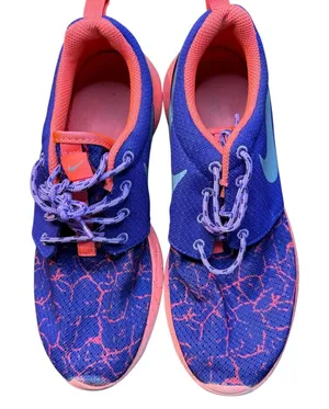 Nike Running Shoes Youth Size 6Y Purple‎ Pink Blue Athletic 807596-501 Sneakers thumbnail 1