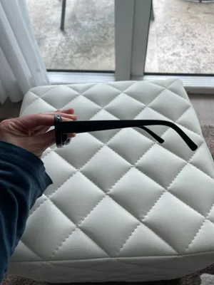 Amazon Oval Sunglasses thumbnail 2