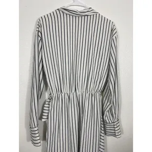 Abercrombie & Fitch White and Black Striped Wrap Mini Dress Size MT thumbnail 11